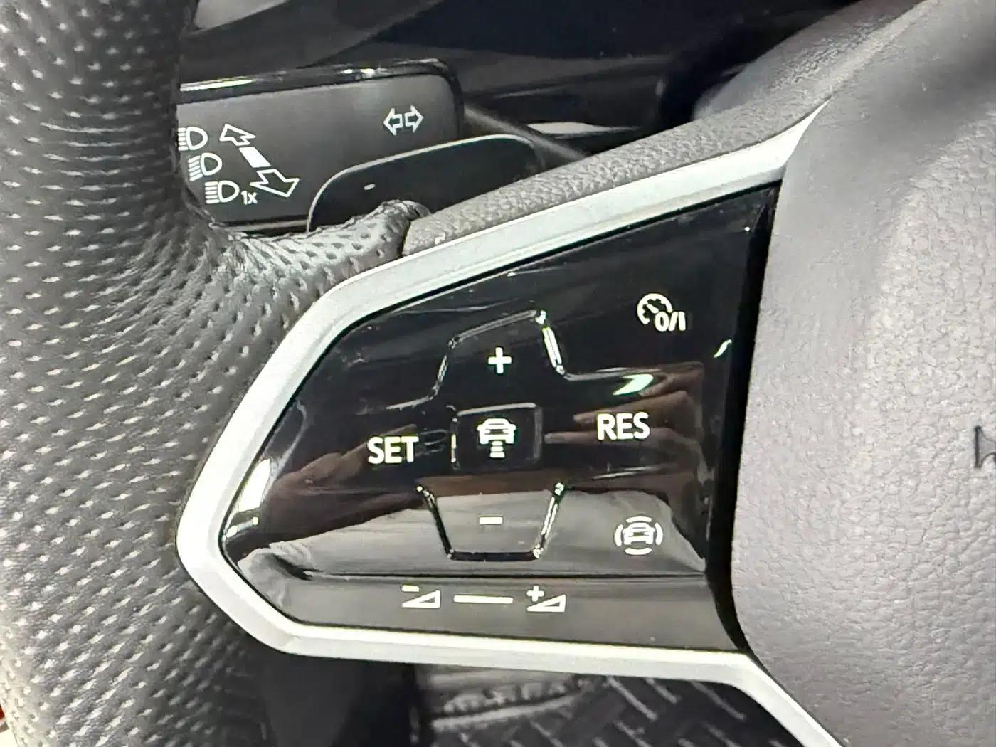 2021 Golf 280TSI DSG R-Line — миниатюра 12
