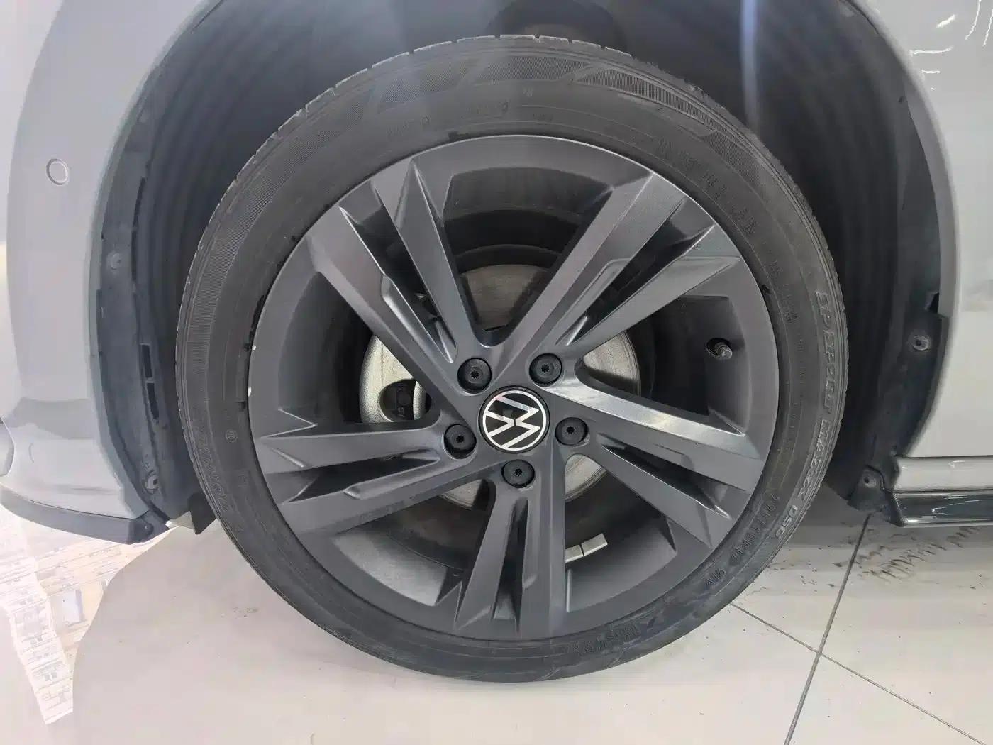 2023 Golf Facelift 280TSI DSG R-Line Lite — миниатюра 14