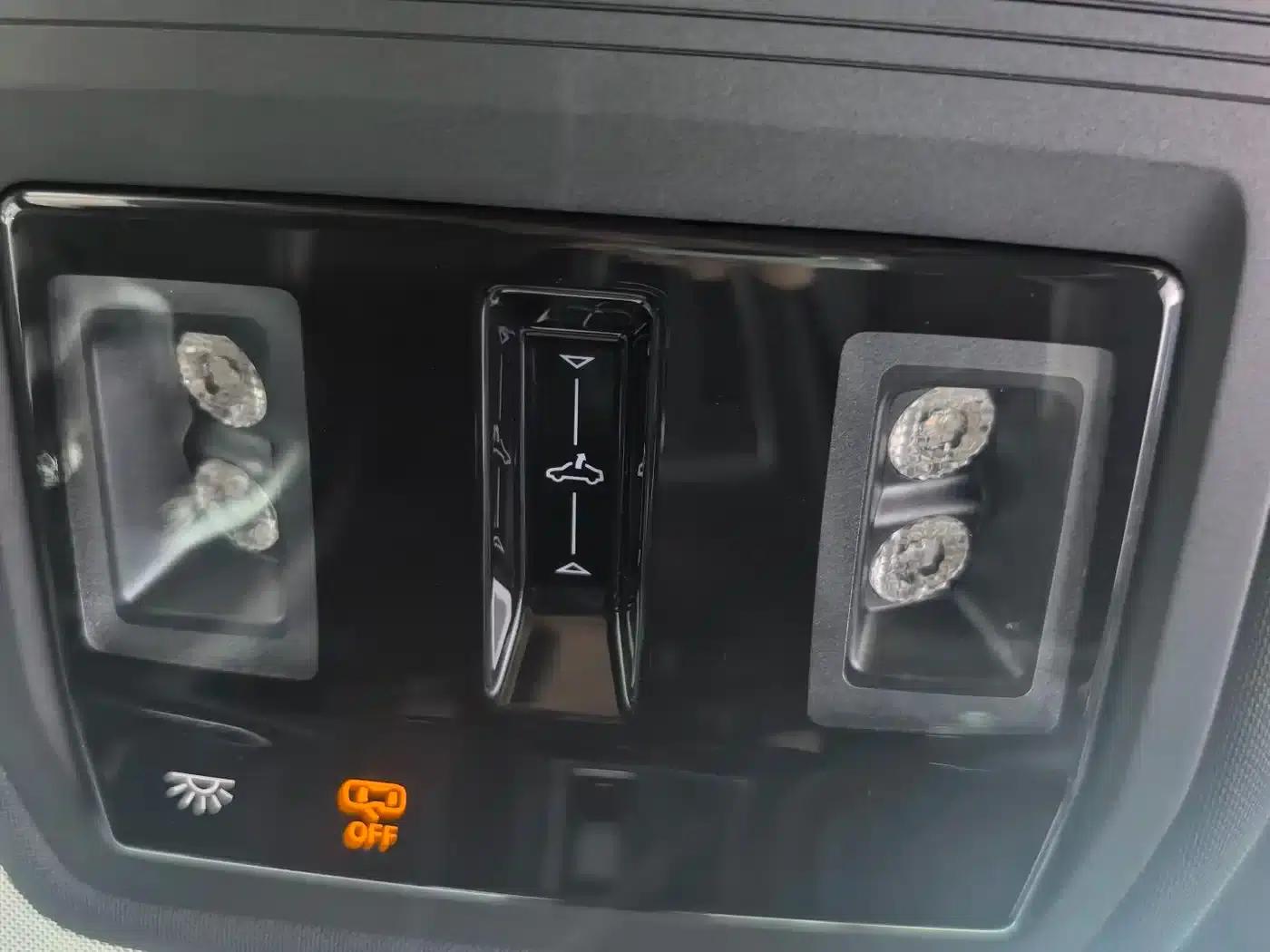 2023 Golf Facelift 280TSI DSG R-Line Lite — миниатюра 16