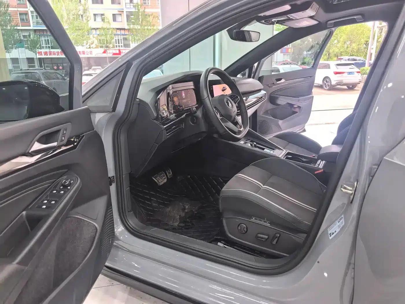 2023 Golf Facelift 280TSI DSG R-Line Lite — миниатюра 8