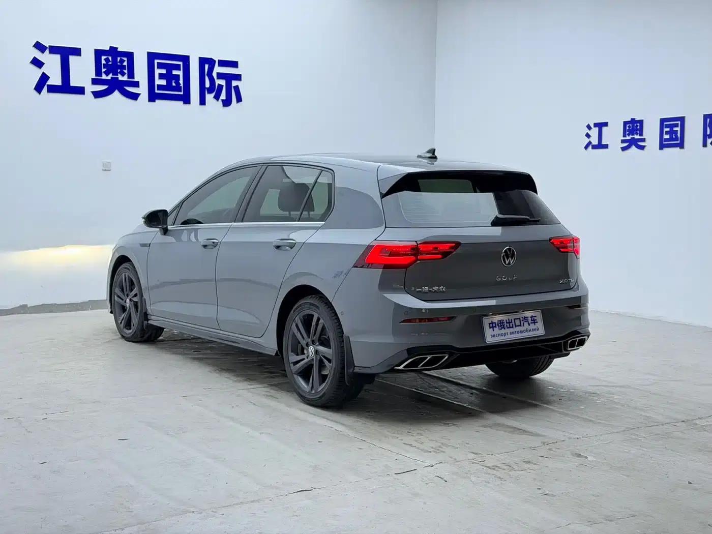 2023 Golf 280TSI DSG R-Line Lite — миниатюра 23