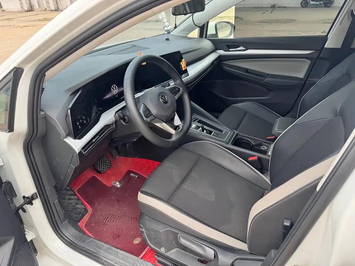 2021 Golf 280TSI DSG 30th Anniversary Edition — миниатюра 4