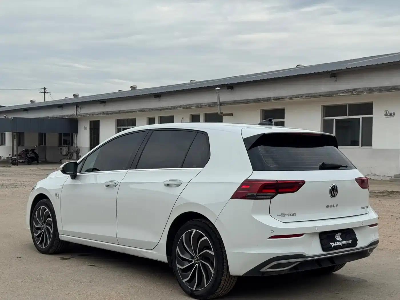 2021 Golf 280TSI DSG 30th Anniversary Edition — миниатюра 7