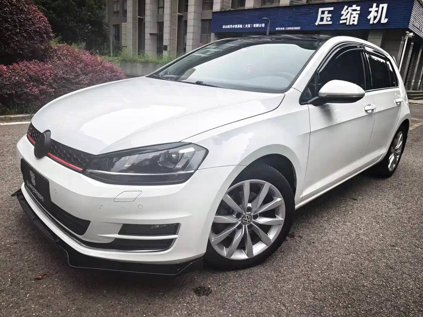2016 Golf 230TSI Automatic Luxury — миниатюра 2