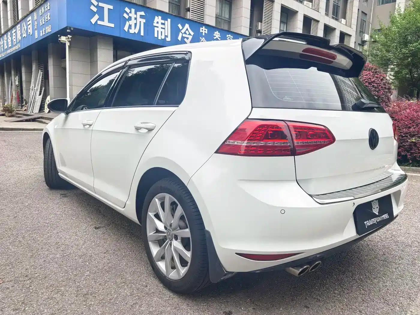 2016 Golf 230TSI Automatic Luxury — миниатюра 19