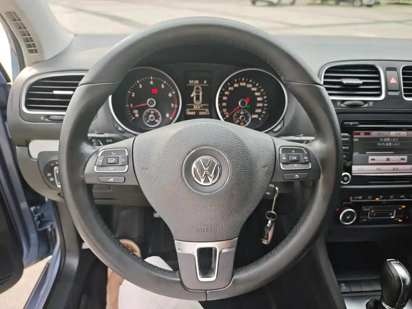 2012 Golf 1.4TSI Automatic Luxury — миниатюра 7