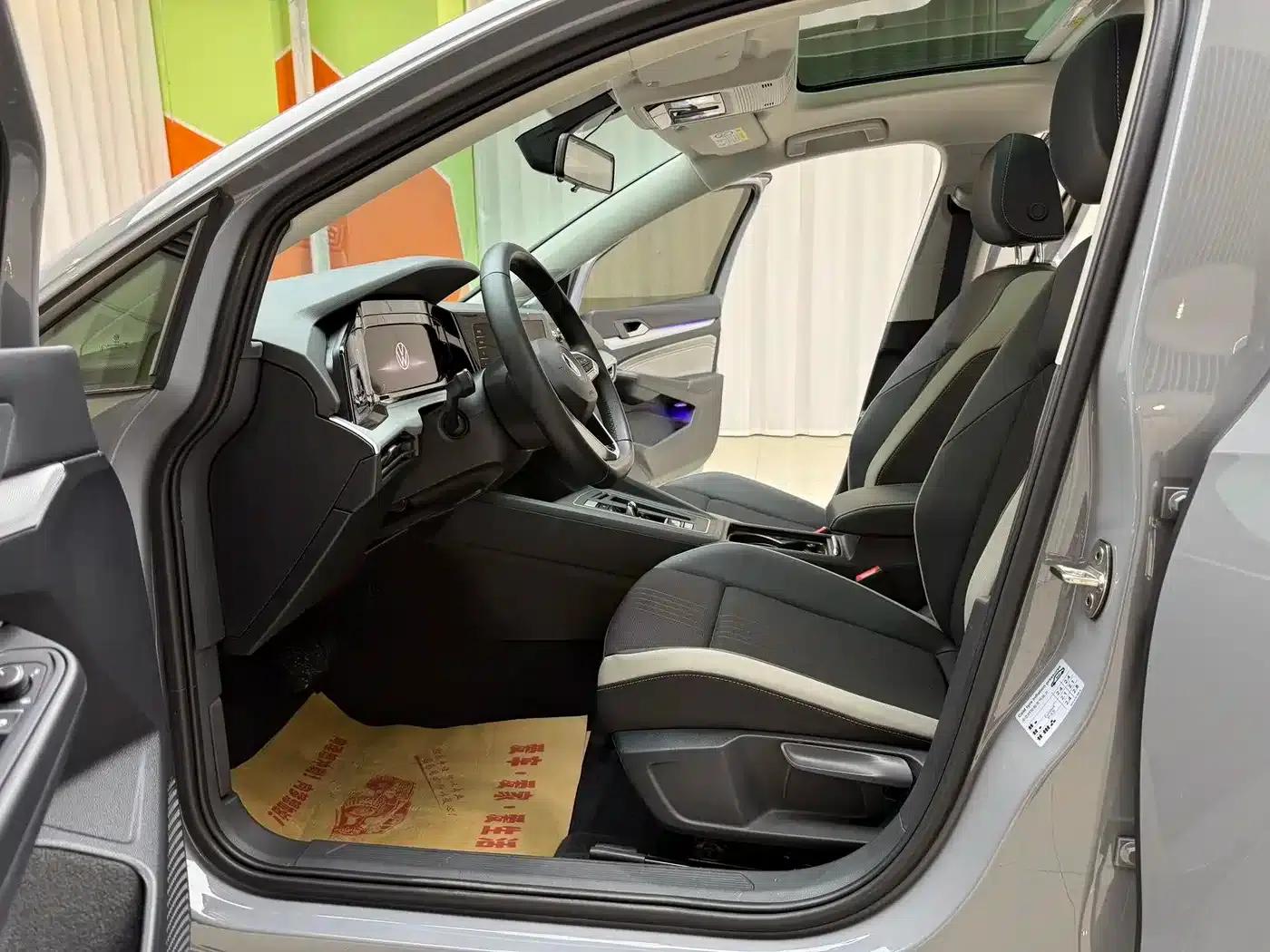 2021 Golf 280TSI DSG Pro — миниатюра 4
