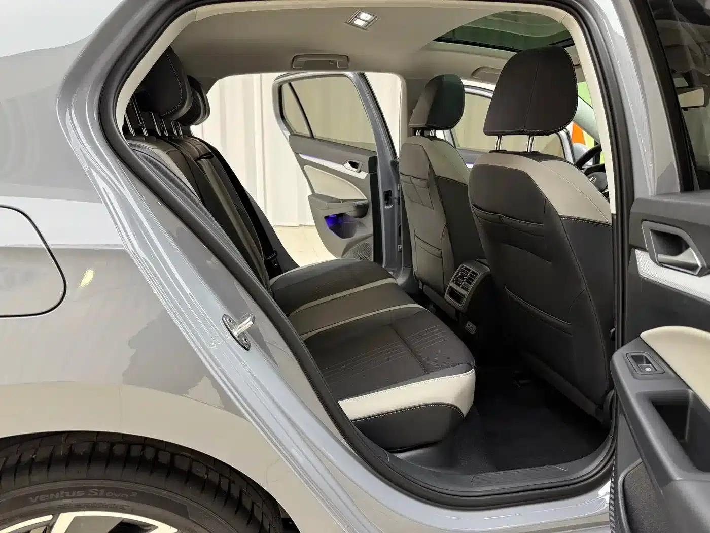 2021 Golf 280TSI DSG Pro — миниатюра 6