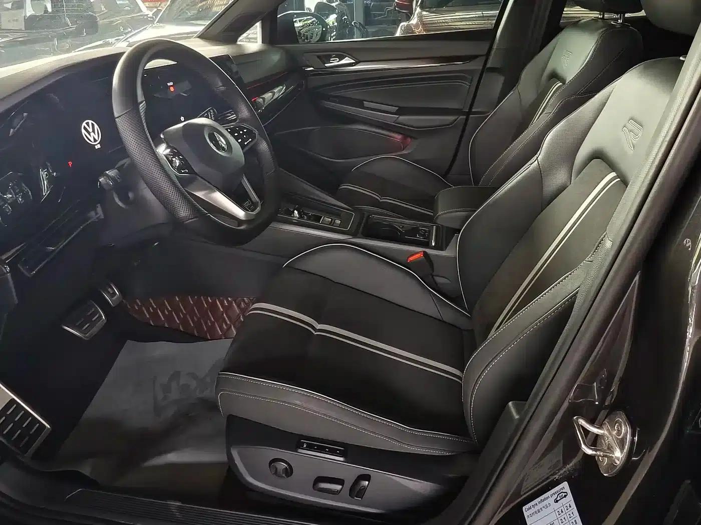 2021 Golf 280TSI DSG R-Line — миниатюра 10