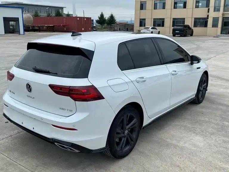 2023 Golf 280TSI DSG R-Line — миниатюра 3