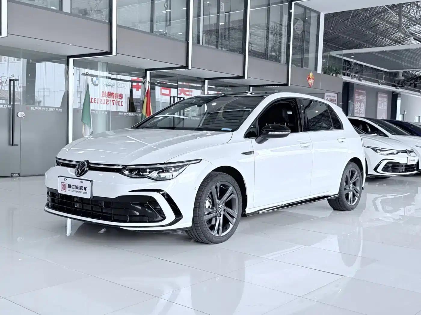 2021 Golf 280TSI DSG R-Line — миниатюра 1