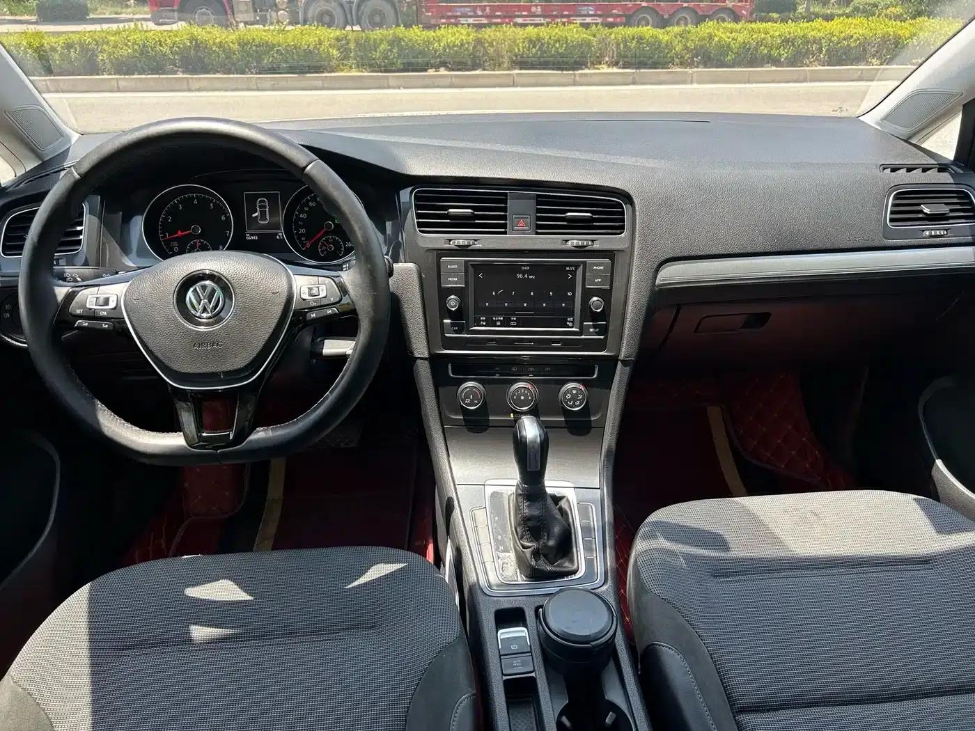 2018 Golf 1.6L Automatic Comfort — миниатюра 4