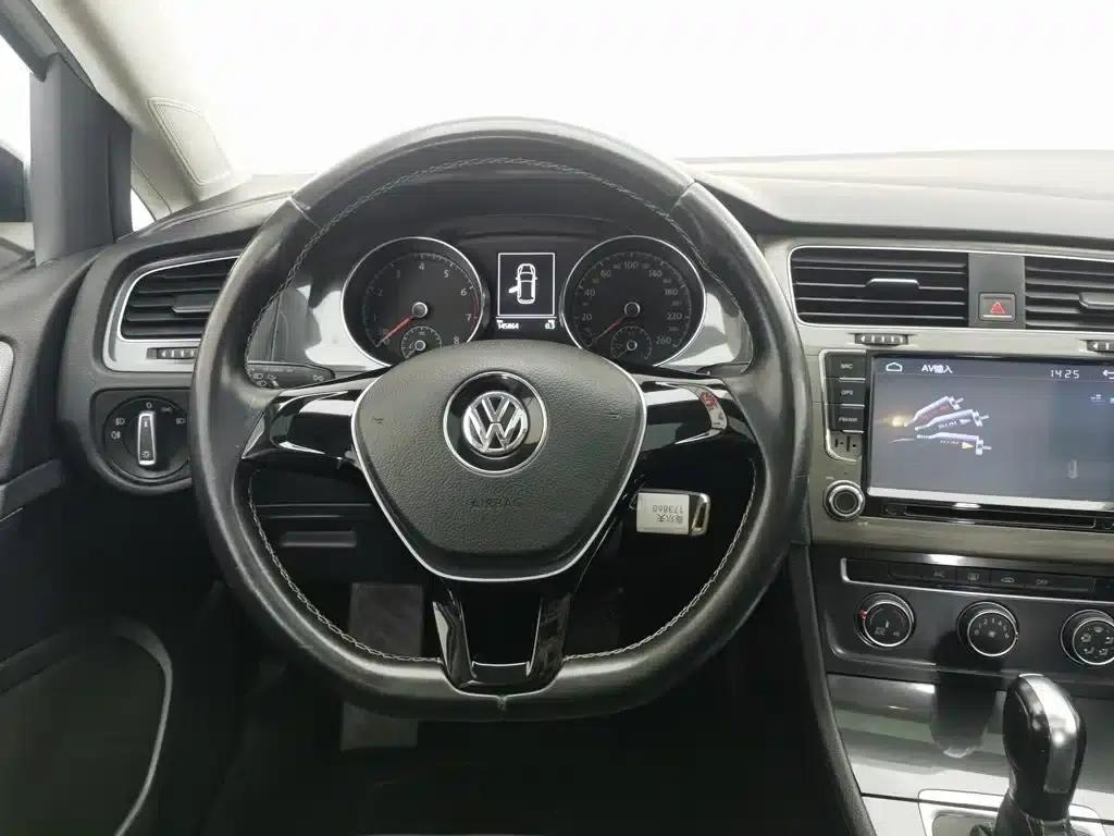 2016 Golf 1.6L Automatic Comfort — миниатюра 11