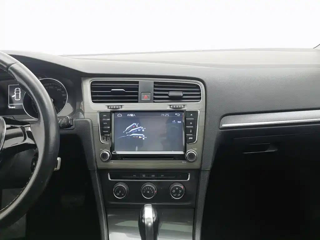 2016 Golf 1.6L Automatic Comfort — миниатюра 12