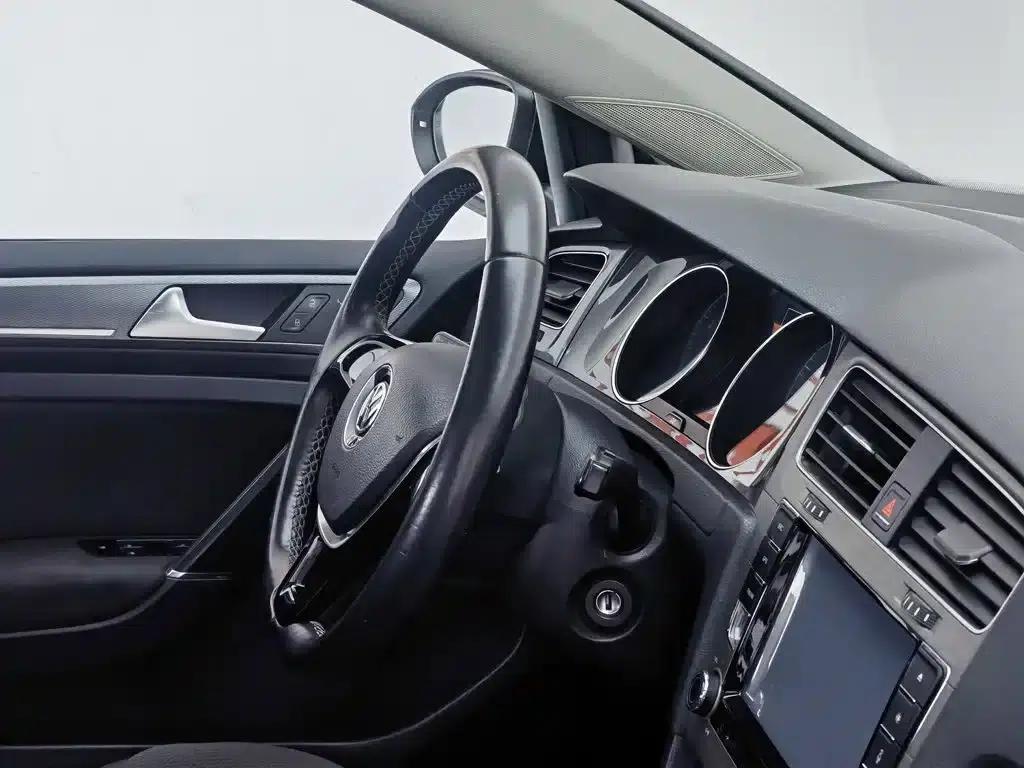 2016 Golf 1.6L Automatic Comfort — миниатюра 22