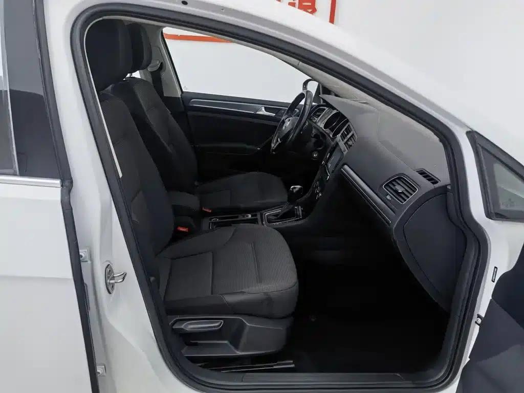 2016 Golf 1.6L Automatic Comfort — миниатюра 23