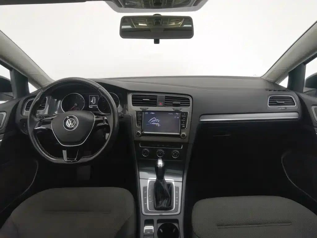 2016 Golf 1.6L Automatic Comfort — миниатюра 5