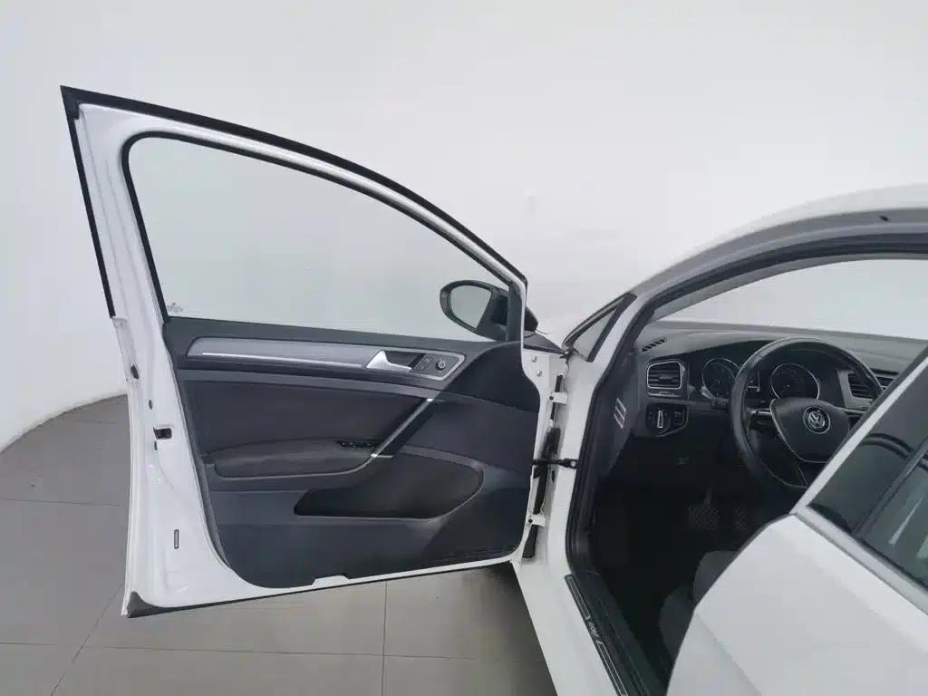 2016 Golf 1.6L Automatic Comfort — миниатюра 8