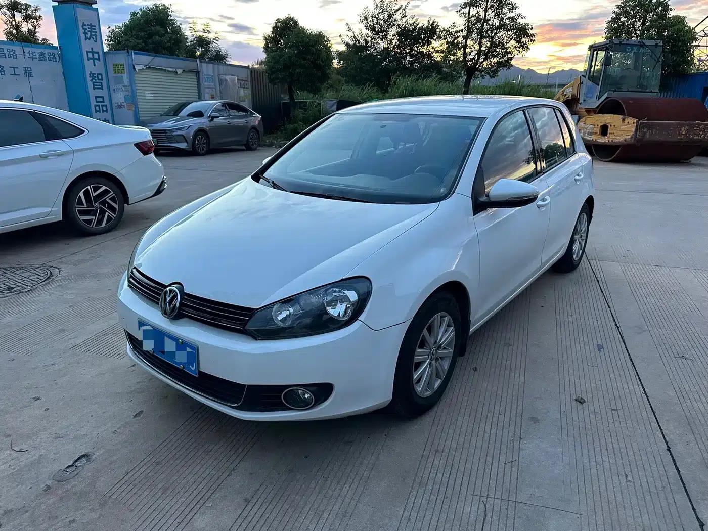 2012 Golf 1.6 Automatic Fashion Edition — миниатюра 1