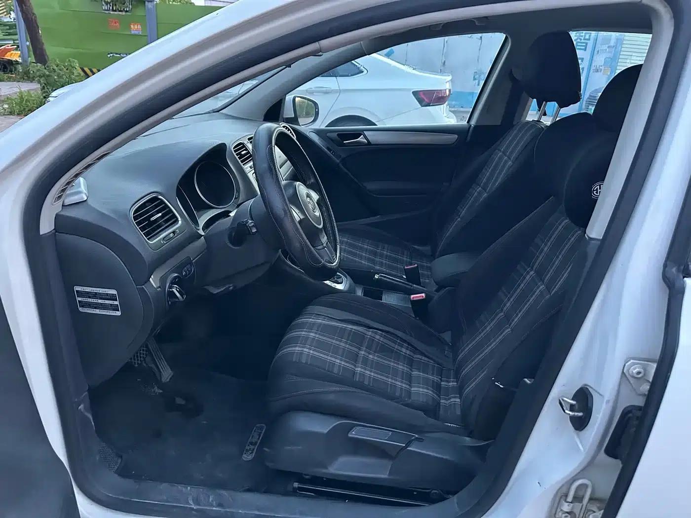 2012 Golf 1.6 Automatic Fashion Edition — миниатюра 7