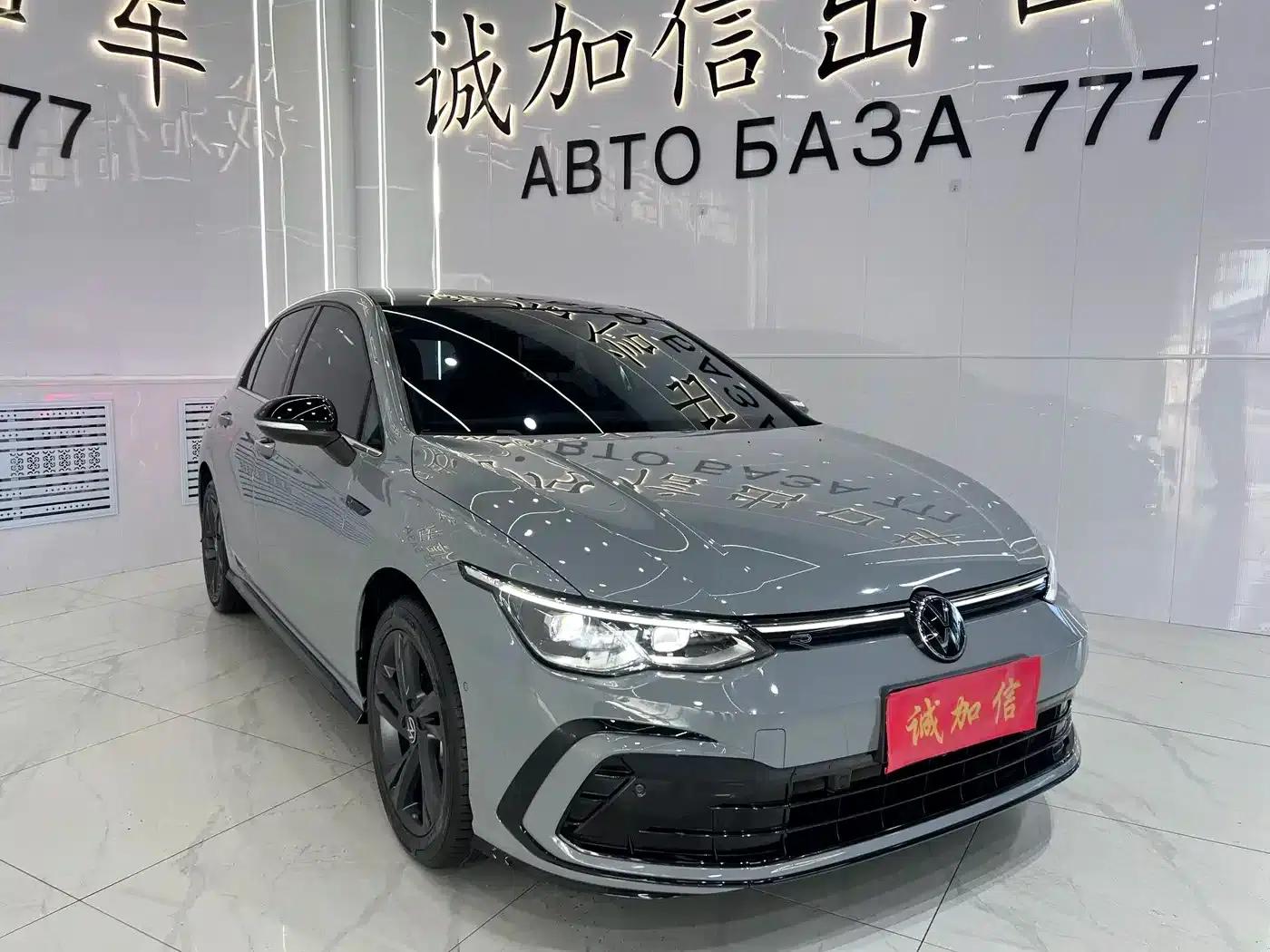 2023 Golf 280TSI DSG R-Line Lite — миниатюра 3