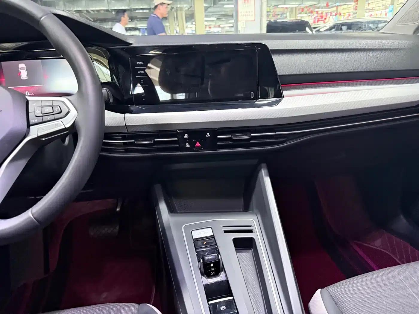 2023 Golf 200TSI DSG Pro — миниатюра 15