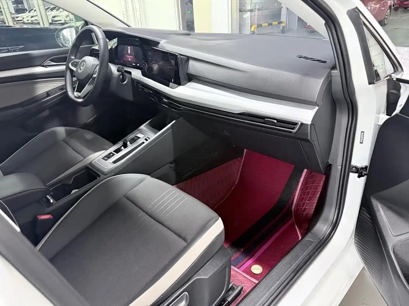 2023 Golf 200TSI DSG Pro — миниатюра 21