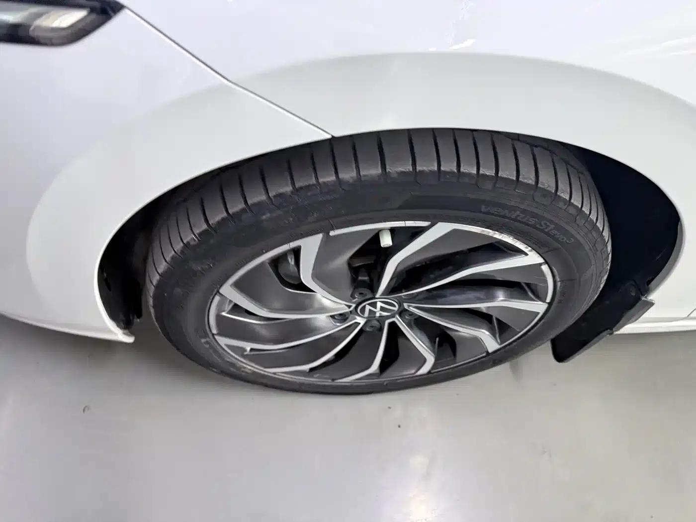 2023 Golf 200TSI DSG Pro — миниатюра 5