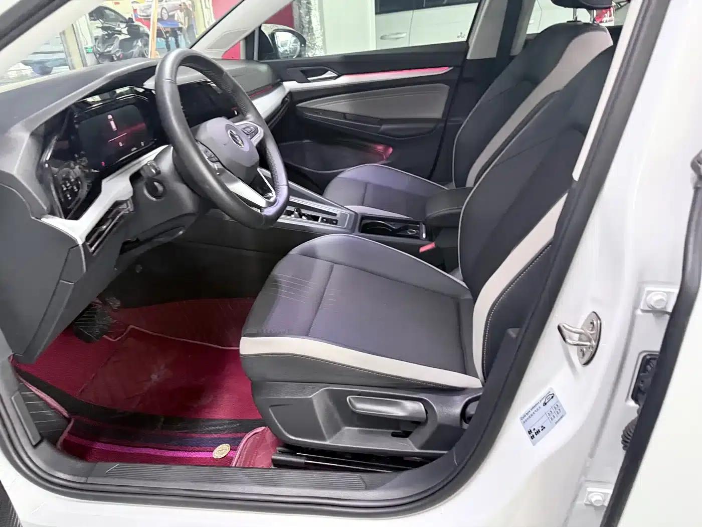 2023 Golf 200TSI DSG Pro — миниатюра 8