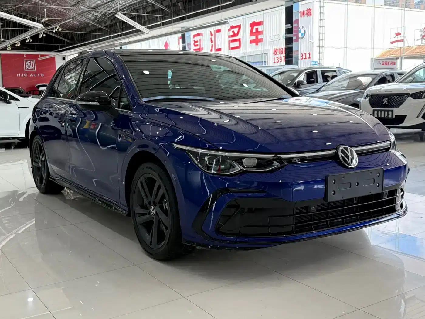 2023 Golf 280TSI DSG R-Line — миниатюра 2