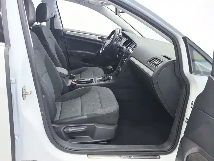 2018 Golf 230TSI Automatic Comfort — миниатюра 8