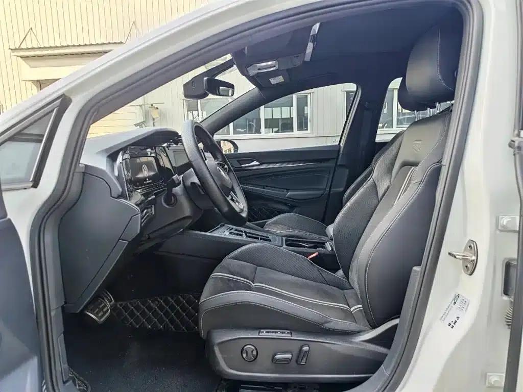 2021 Golf 280TSI DSG R-Line — миниатюра 4