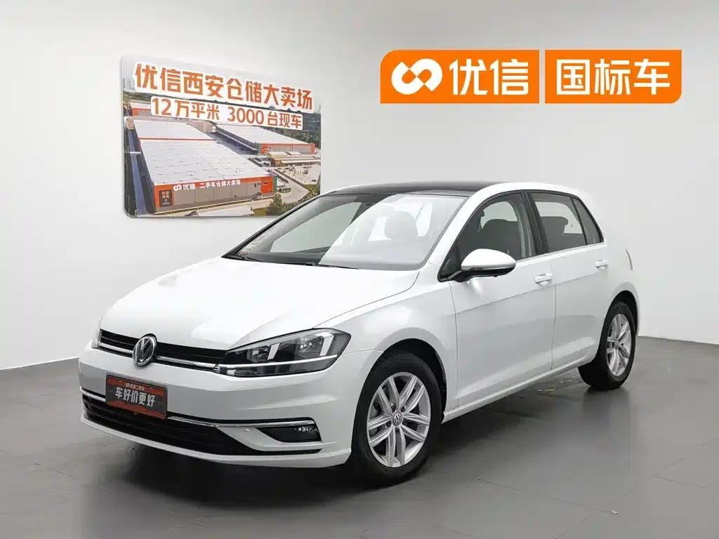 2018 Golf 1.6L Automatic Comfort — миниатюра 1