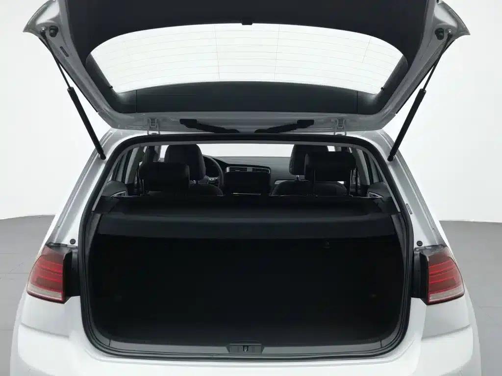 2018 Golf 1.6L Automatic Comfort — миниатюра 16
