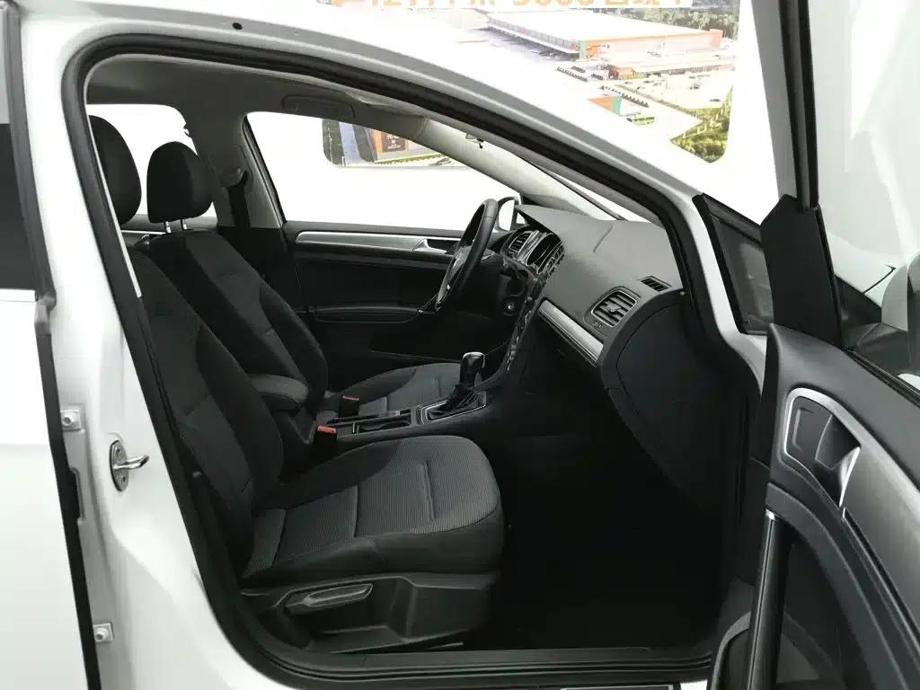 2018 Golf 1.6L Automatic Comfort — миниатюра 23
