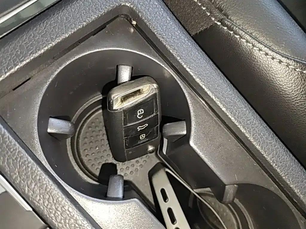 2018 Golf 230TSI Automatic Luxury — миниатюра 9