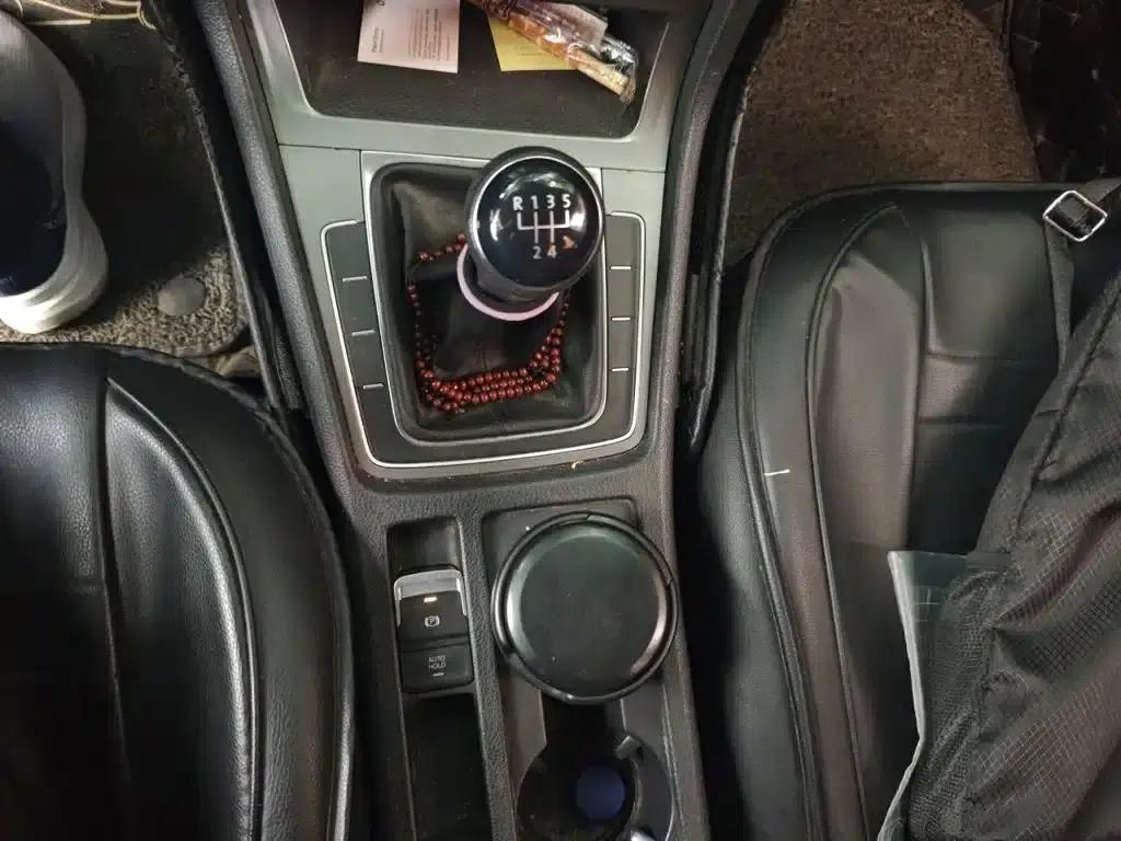 2014 Golf 1.6L Manual Fashion Edition — миниатюра 11