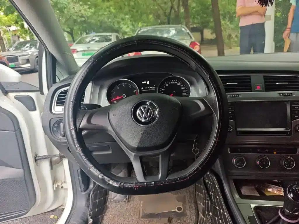 2014 Golf 1.6L Manual Fashion Edition — миниатюра 7
