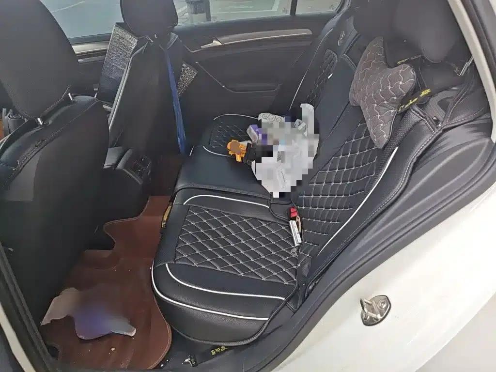 2016 Golf 1.6L Automatic Comfort — миниатюра 15