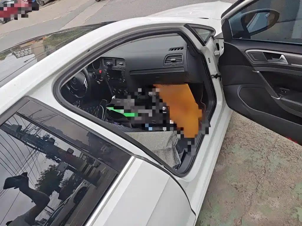 2016 Golf 1.6L Automatic Comfort — миниатюра 20