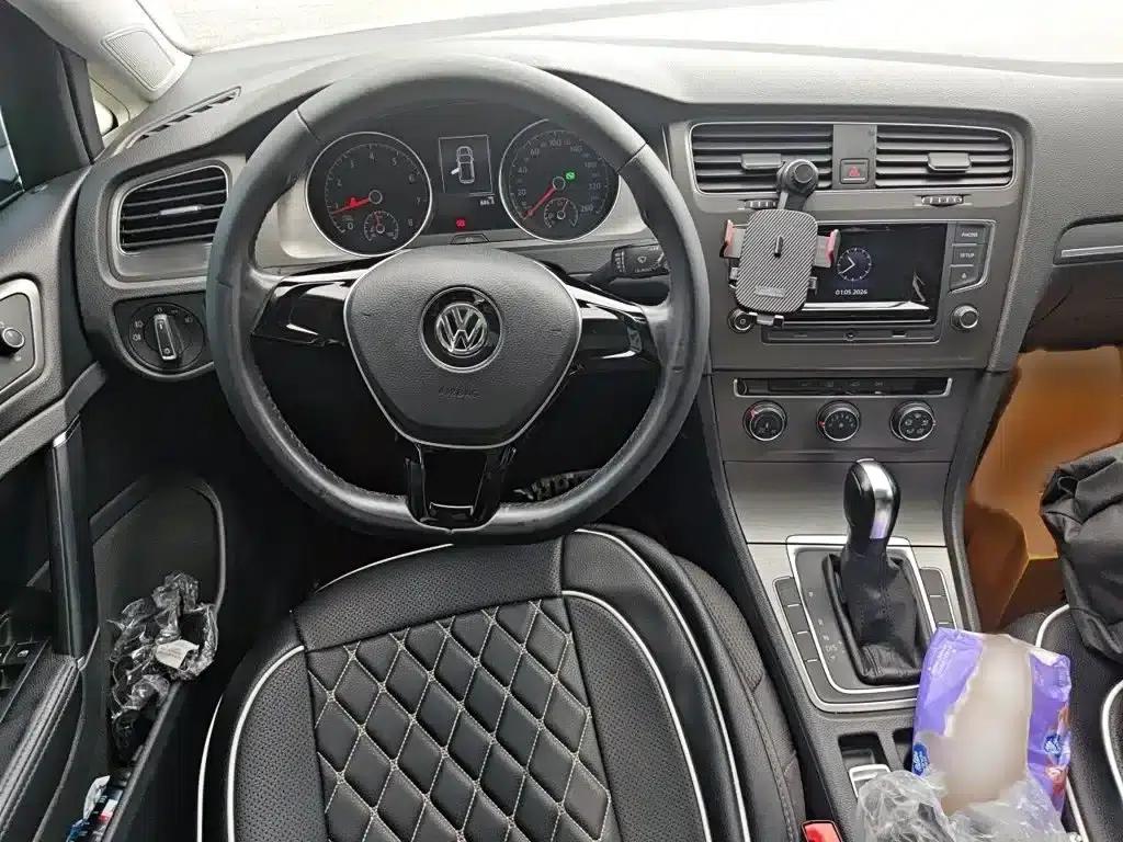 2016 Golf 1.6L Automatic Comfort — миниатюра 3