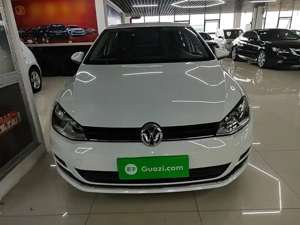 2014 Golf 1.6L Automatic Fashion Edition — миниатюра 3