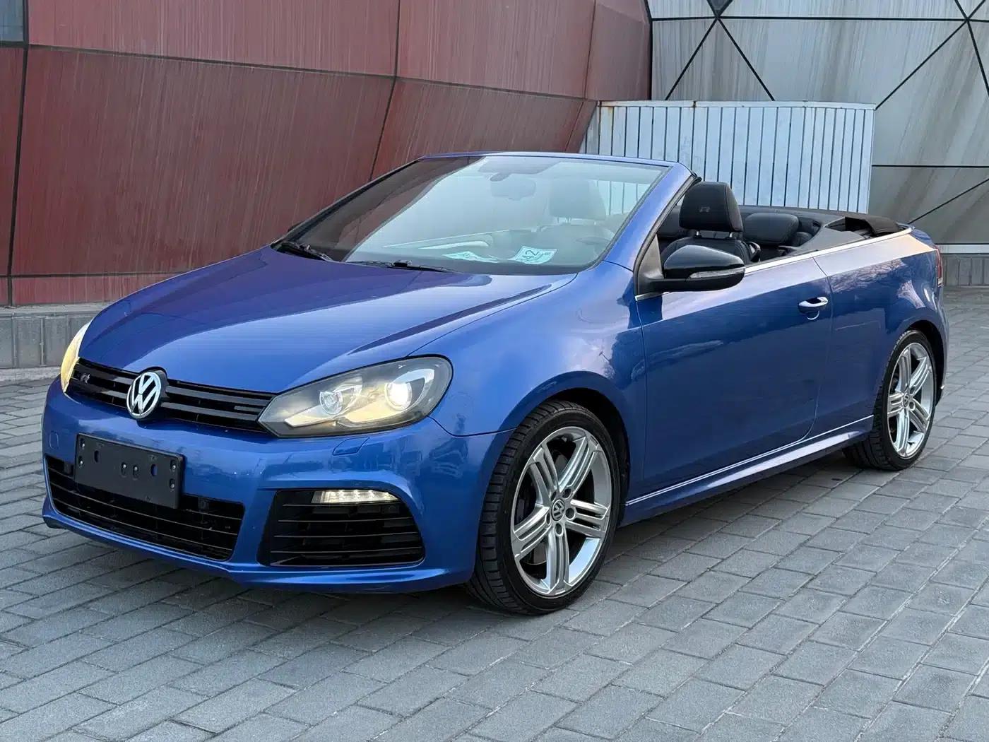 2014 Golf 2.0TSI R Convertible (Imported) — миниатюра 1