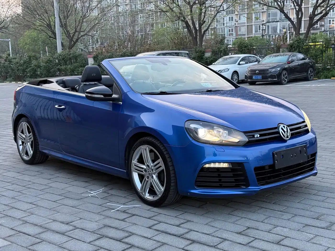 2014 Golf 2.0TSI R Convertible (Imported) — миниатюра 3