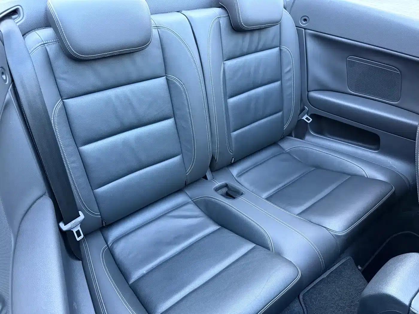 2014 Golf 2.0TSI R Convertible (Imported) — миниатюра 22