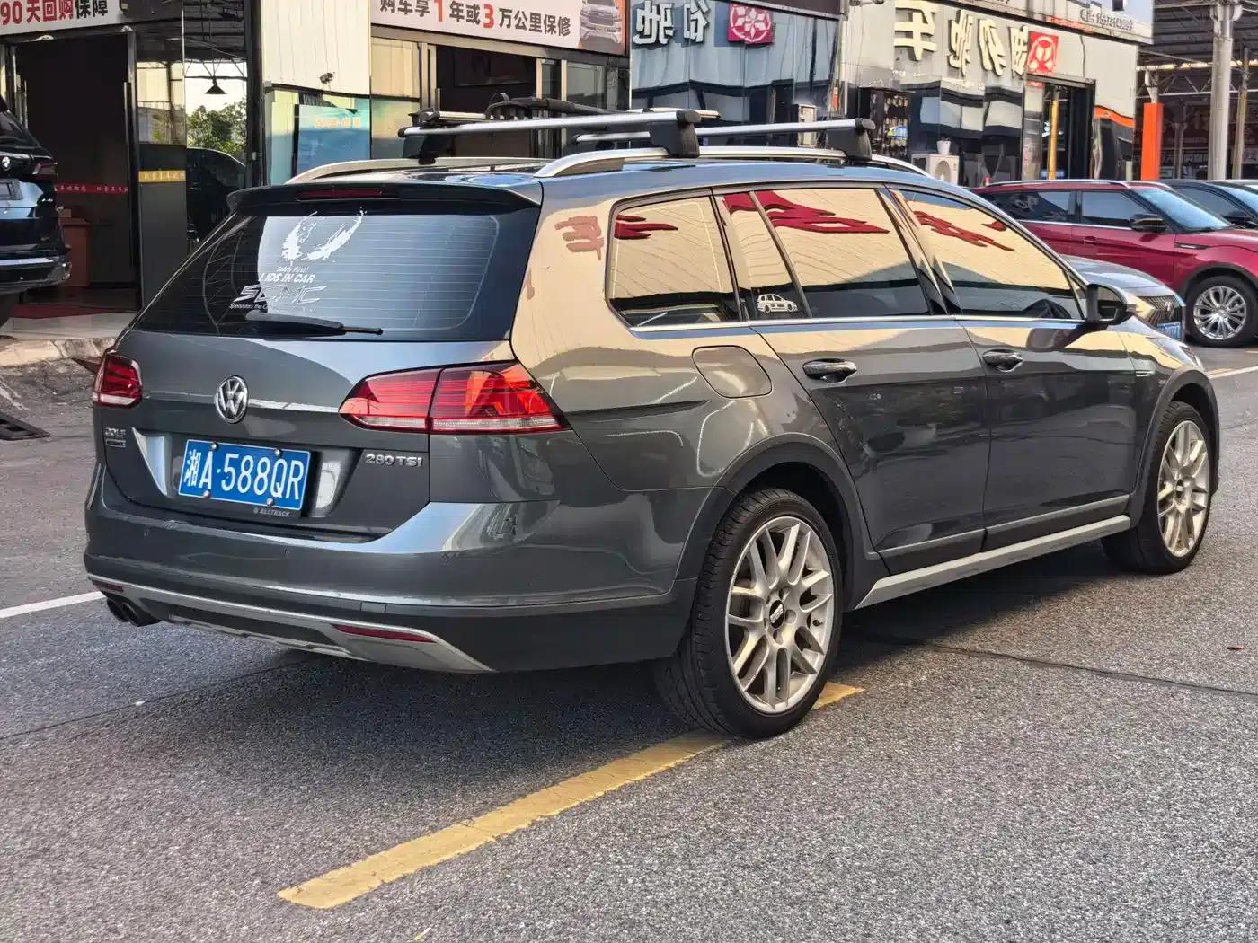 2019 Golf 1.8TSI Touring (Imported) — миниатюра 8