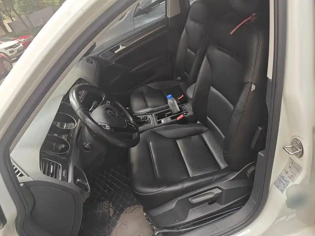 2019 Golf 1.8TSI Touring (Imported) — миниатюра 12