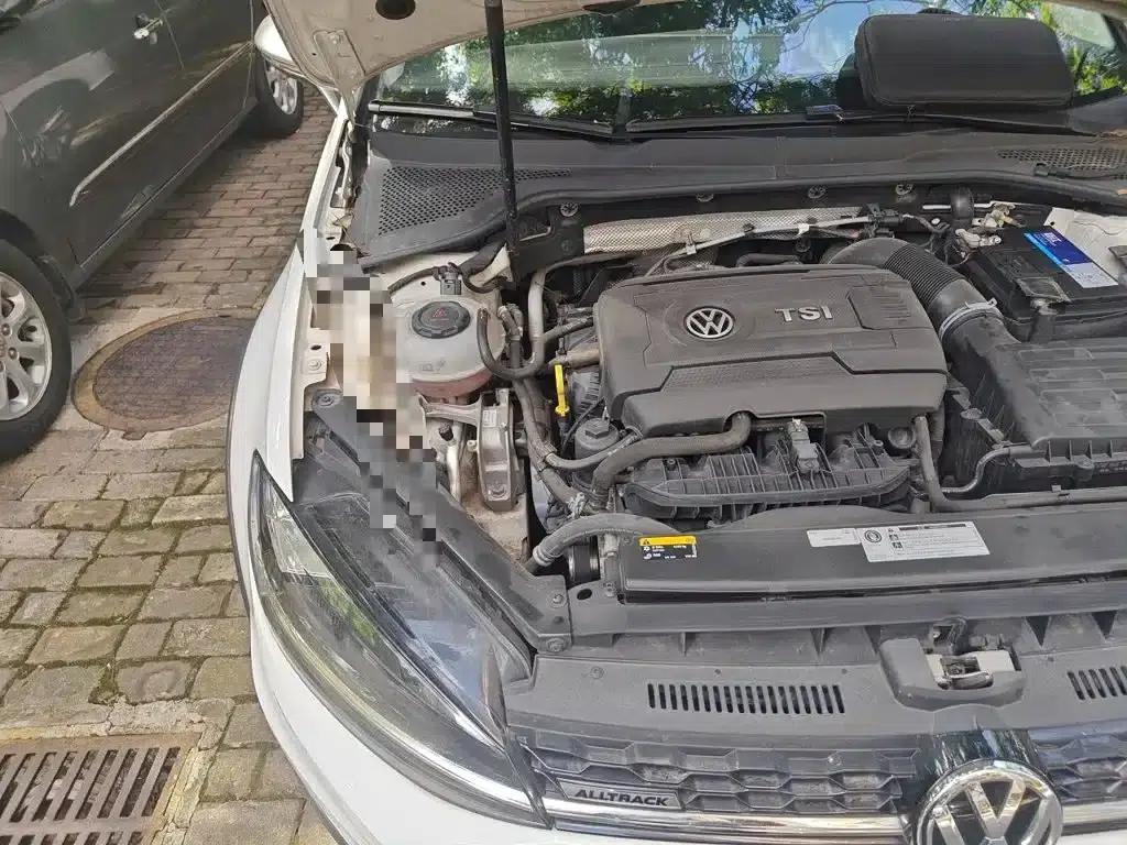 2019 Golf 1.8TSI Touring (Imported) — миниатюра 23