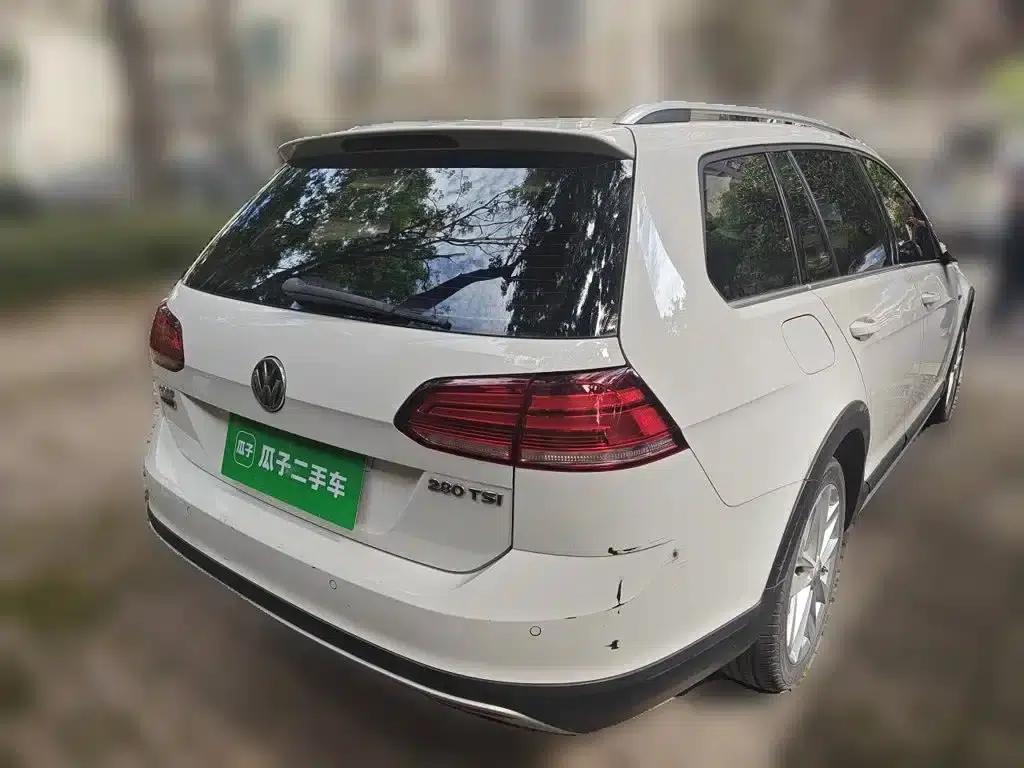 2019 Golf 1.8TSI Touring (Imported) — миниатюра 5