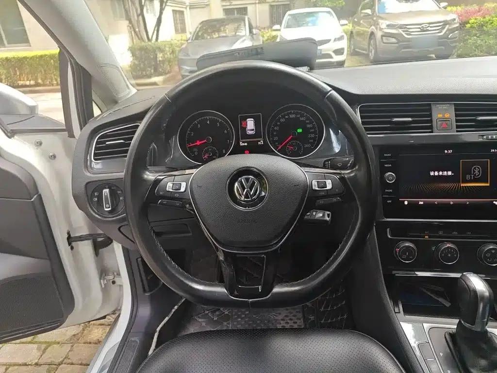 2019 Golf 1.8TSI Touring (Imported) — миниатюра 7